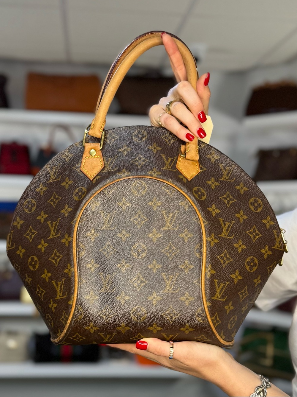 LV MONOGRAM BAG